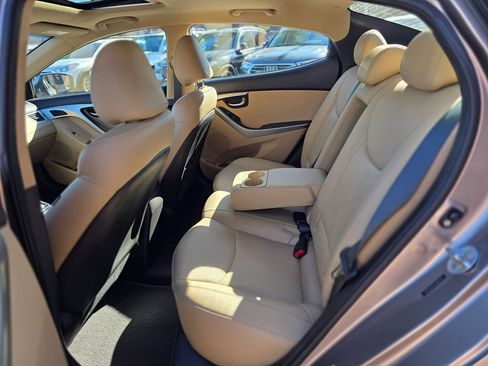 Used 2012 Hyundai Elantra Limited w/ Technology Pkg 5 image 22
