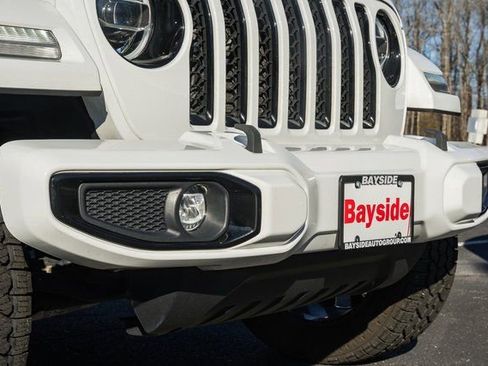 Used 2022 Jeep Gladiator Overland image 21