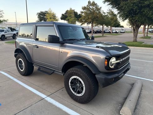 Used 2023 Ford Bronco Big Bend w/ Sasquatch Package AWD/4WD image 6