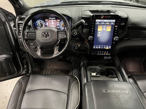 Used 2022 RAM 3500 Limited image 13