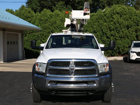 Used 2016 RAM 5500 Tradesman w/ Power & Remote Entry Group AWD/4WD image 8