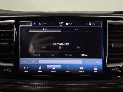 New 2026 Chrysler Pacifica Select image 24