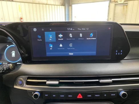 Used 2023 Hyundai Palisade Calligraphy image 44