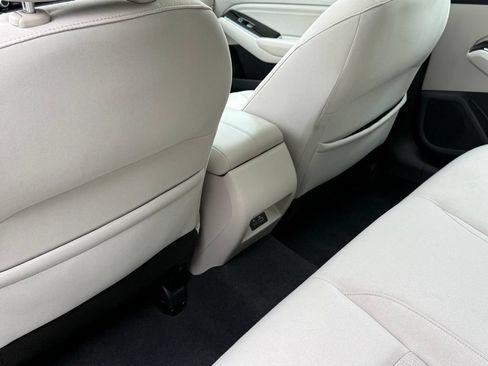 Certified 2021 Nissan Altima 2.5 SV w/ SV Premium Package FWD image 24