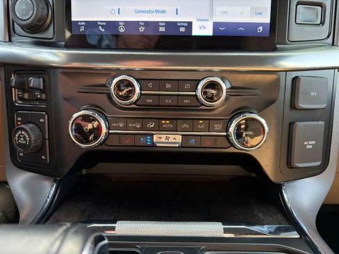 Used 2023 Ford F150 Lariat w/ Max Trailer Tow Package image 34