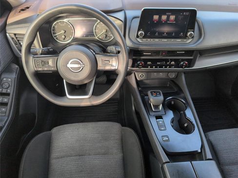 Used 2023 Nissan Rogue SV image 28