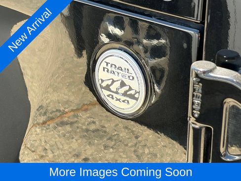 Used 2018 Jeep Wrangler Unlimited Sport S AWD/4WD image 9