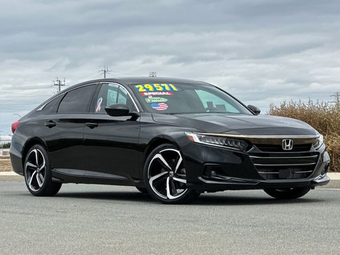Used 2022 Honda Accord Sport image 2
