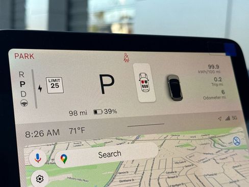 New 2026 Volvo EX30 Ultra w/ Climate Package image 29