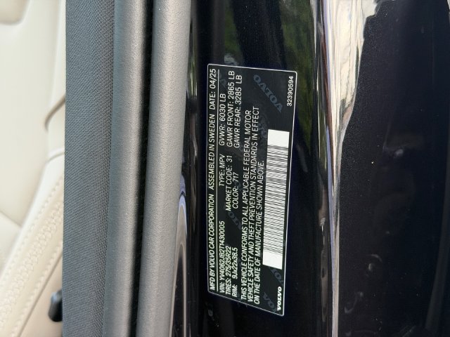 Certified 2026 Volvo XC90 B6 Plus w/ Protection Package Premier AWD/4WD image 21