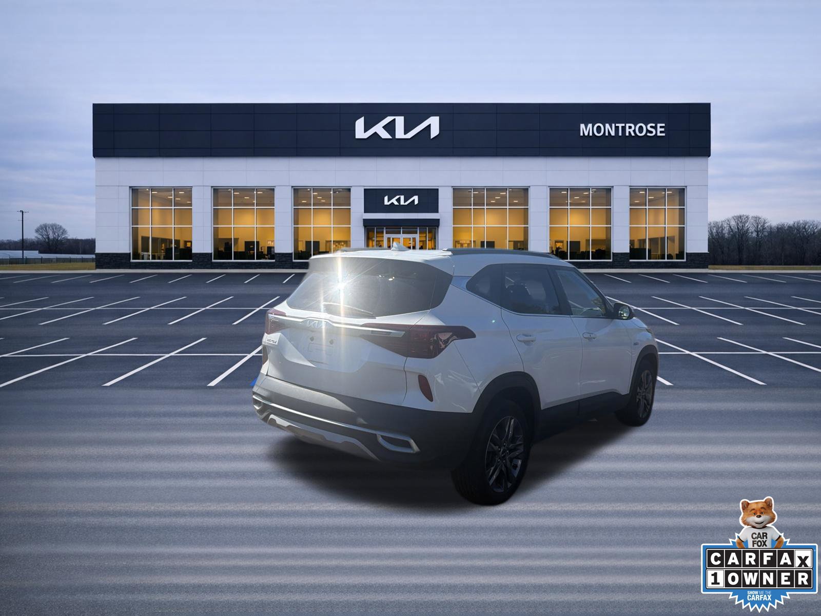 Used 2023 Kia Seltos S w/ Navigation Package AWD/4WD image 6