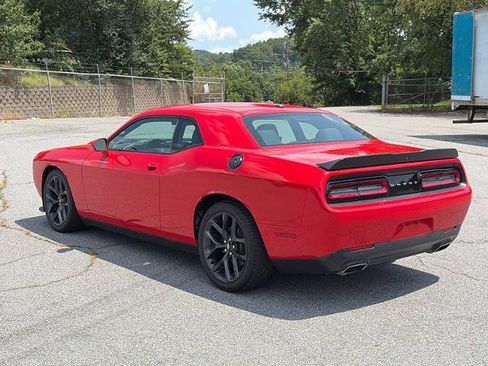Used 2019 Dodge Challenger GT w/ Blacktop Package RWD image 4
