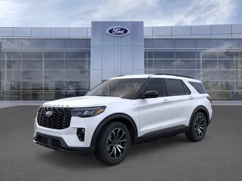 New 2026 Ford Explorer ST-Line image 1