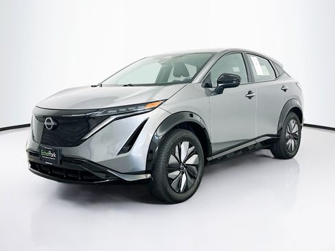 Used 2024 Nissan Ariya AWD image 3
