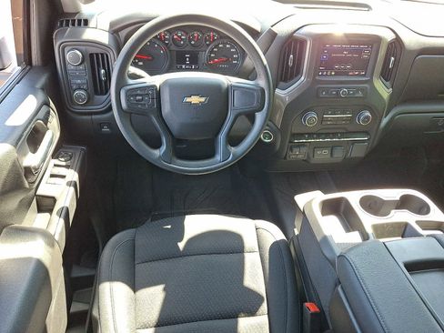 Used 2026 Chevrolet Silverado 2500 W/T AWD/4WD image 12