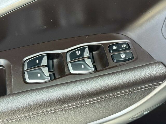 Used 2014 Hyundai Santa Fe Sport 2.0T w/ Navigation Package 06 FWD image 13