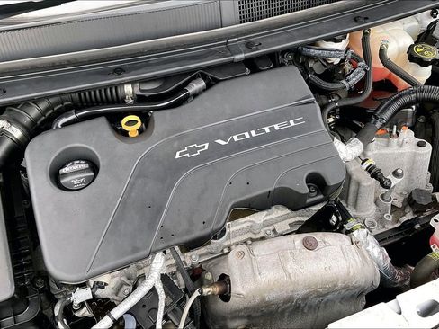 Used 2018 Chevrolet Volt LT image 36