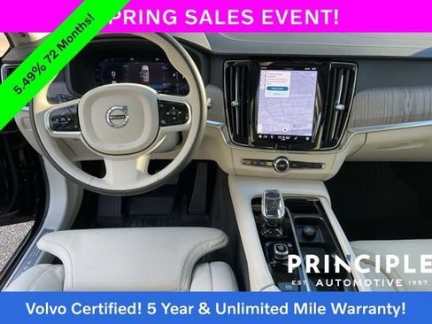Certified 2024 Volvo V90 B6 Cross Country Ultimate w/ Protection Package Premier AWD/4WD image 17
