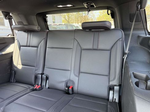 Used 2024 Chevrolet Tahoe RST w/ Luxury Package AWD/4WD image 9