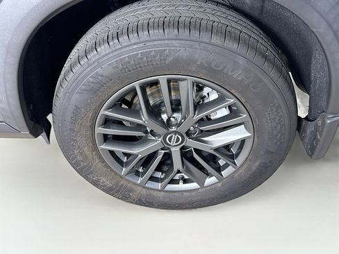 Used 2021 Nissan Rogue S image 35