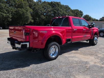 New 2026 Ford F450 Lariat w/ Lariat Ultimate Package
