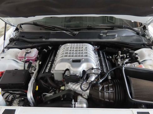 Used 2022 Dodge Challenger SRT Hellcat Redeye RWD image 7