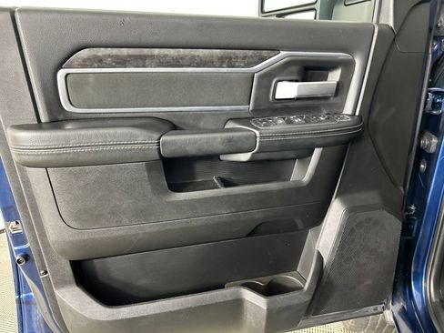 Used 2024 RAM 2500 Big Horn w/ Bed Utility Group image 11