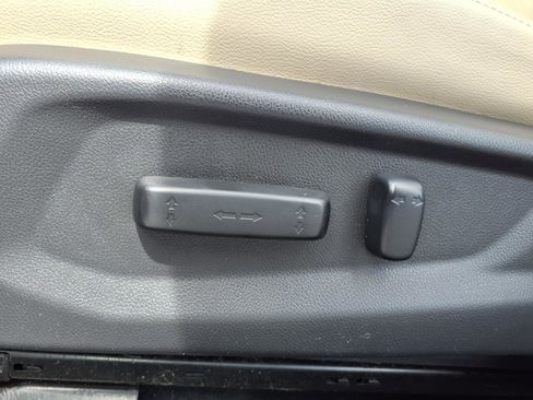 Used 2021 Honda Clarity Touring image 22