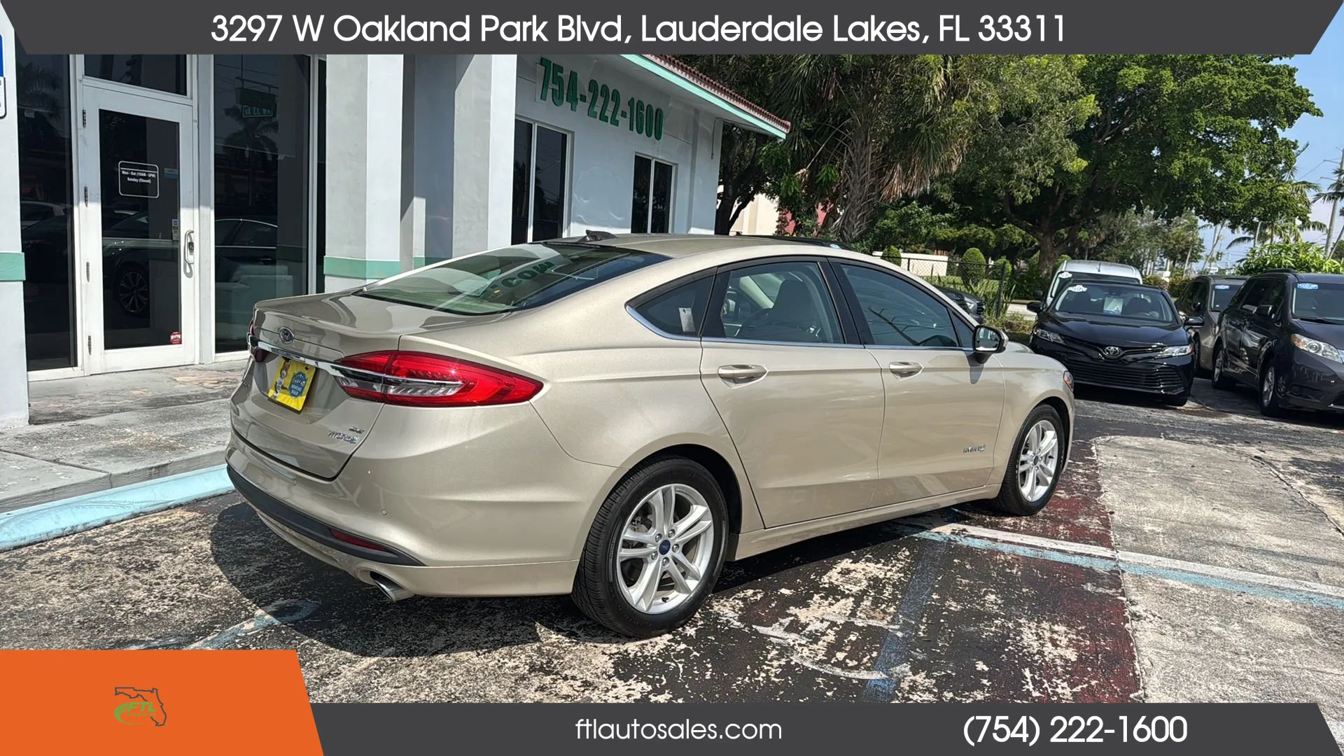 Used 2018 Ford Fusion SE FWD image 10