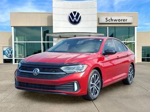 Certified 2024 Volkswagen Jetta Sport FWD image 2