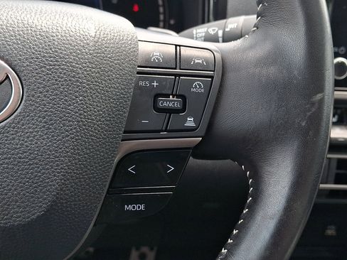 Certified 2025 Toyota Camry SE w/ Convenience Package FWD image 24