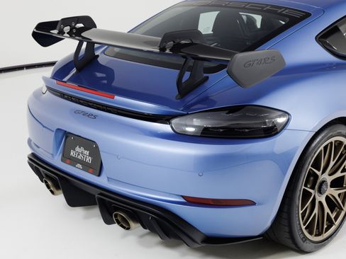 Used 2023 Porsche 718 Cayman GT4 RS RWD image 73
