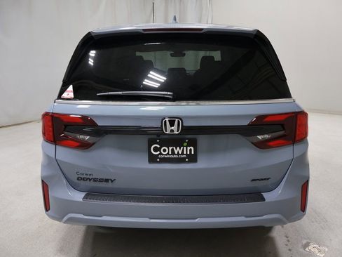 New 2026 Honda Odyssey Sport-L image 5