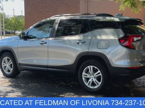 Certified 2023 GMC Terrain SLE w/ Driver Convenience Package FWD image 6