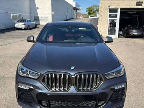 Used 2021 BMW X6 M50i w/ Executive Package AWD/4WD image 10