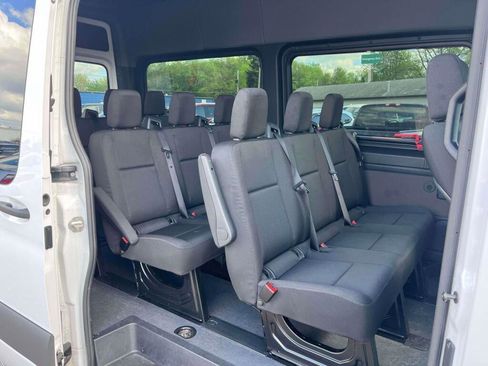 Used 2024 Mercedes-Benz Sprinter 2500 image 17