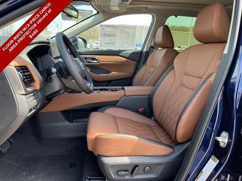 New 2026 Nissan Rogue Platinum w/ Platinum Premium Package AWD/4WD image 3