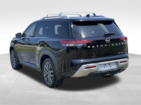 Certified 2023 Nissan Pathfinder SL w/ SL Premium Package AWD/4WD image 5
