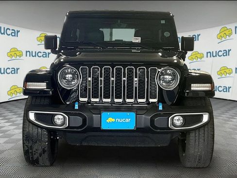 Used 2023 Jeep Wrangler Unlimited Sahara w/ Cold Weather Group AWD/4WD image 2