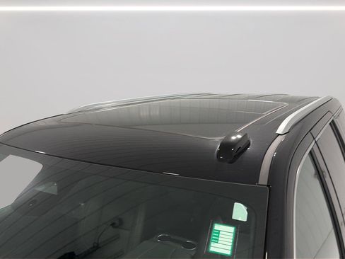 Used 2026 GMC Yukon Denali w/ Sun & Power Step Package AWD/4WD image 41