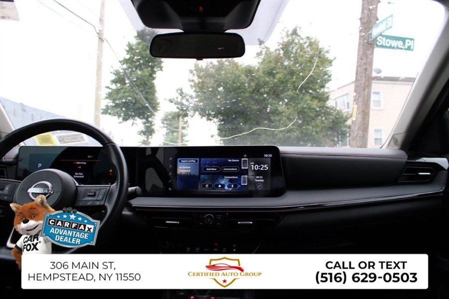 Used 2025 Nissan Kicks SR w/ Illumination Package FWD image 28