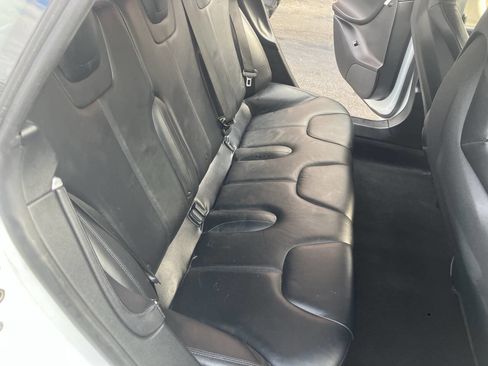 Used 2013 Tesla Model S image 22