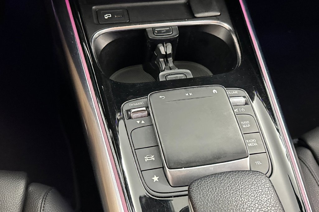 Used 2021 Mercedes-Benz GLA 250 image 34