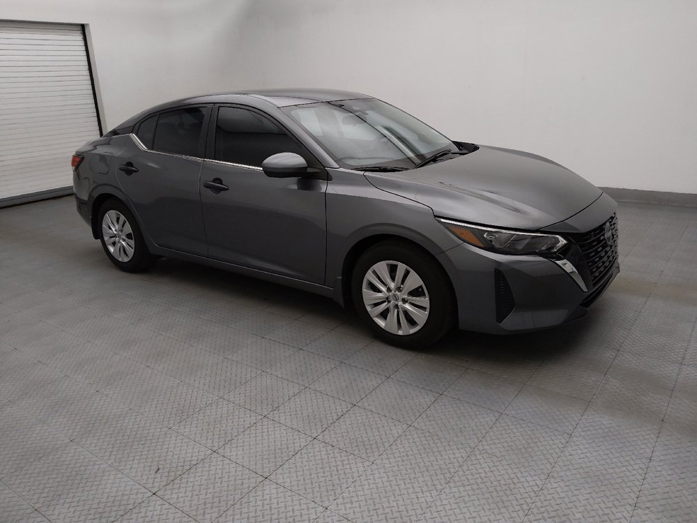 Used 2025 Nissan Sentra S FWD image 11