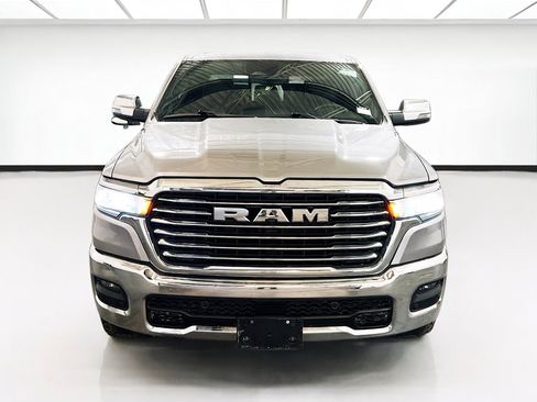 Used 2025 RAM 1500 Laramie AWD/4WD image 2