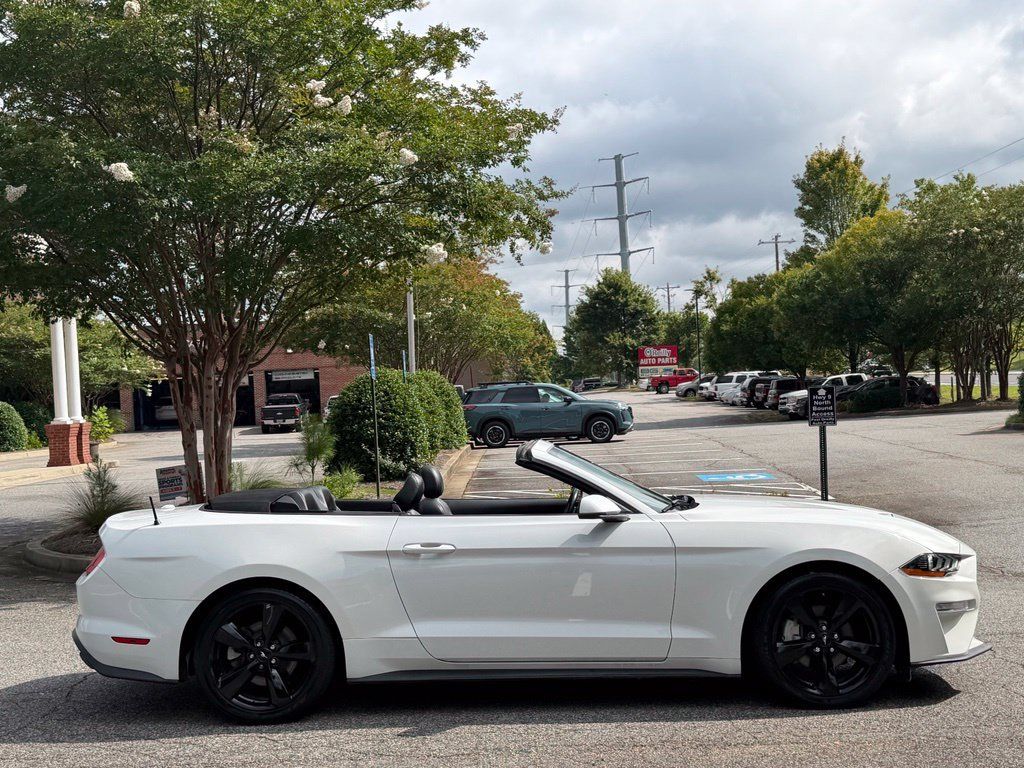 Used 2019 Ford Mustang Premium w/ Carbon Sport Interior Package RWD image 19