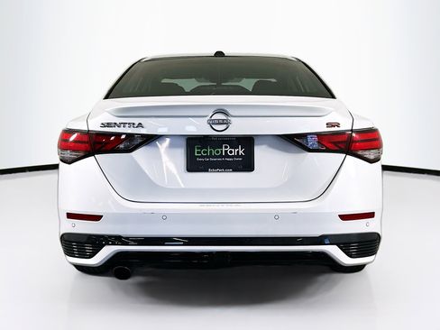 Used 2024 Nissan Sentra SR w/ SR Premium Package image 7