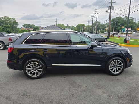 Used 2018 Audi Q7 3.0T Premium Plus w/ Premium Plus Package AWD/4WD image 26