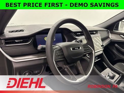 New 2026 Jeep Grand Cherokee Altitude AWD/4WD image 21