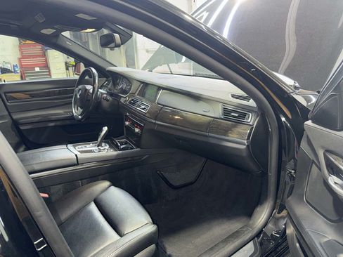 Used 2013 BMW 740Li RWD image 22